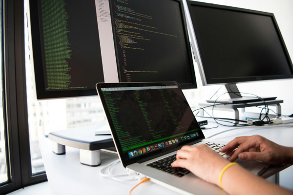 張韶華任山西省委常委、政法委書記:制冷池設(shè)備